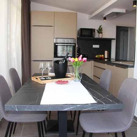 Apartment Da Vita Ровинь Экстерьер фото