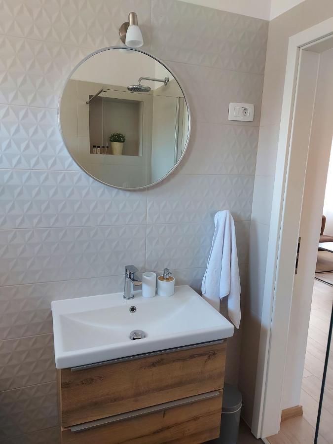 Apartment Da Vita Ровинь Экстерьер фото